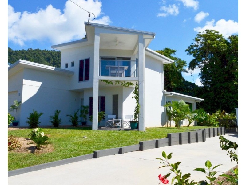 29 Cutten Street, Bingil Bay QLD 4852