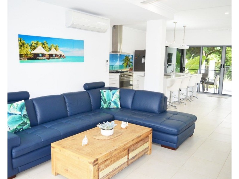 29 Cutten Street, Bingil Bay QLD 4852