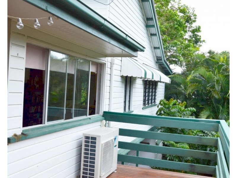 24 Pioneer Street, Bingil Bay QLD 4852