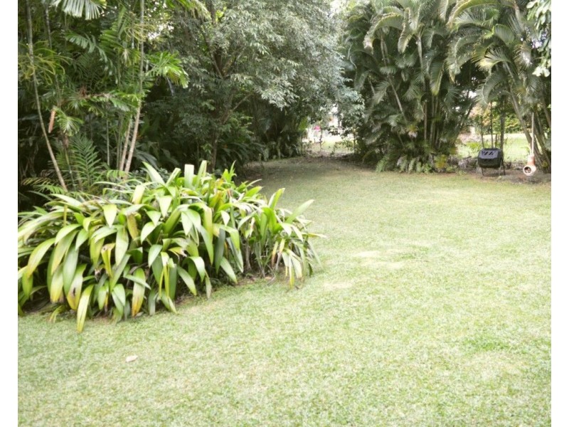 24 Pioneer Street, Bingil Bay QLD 4852