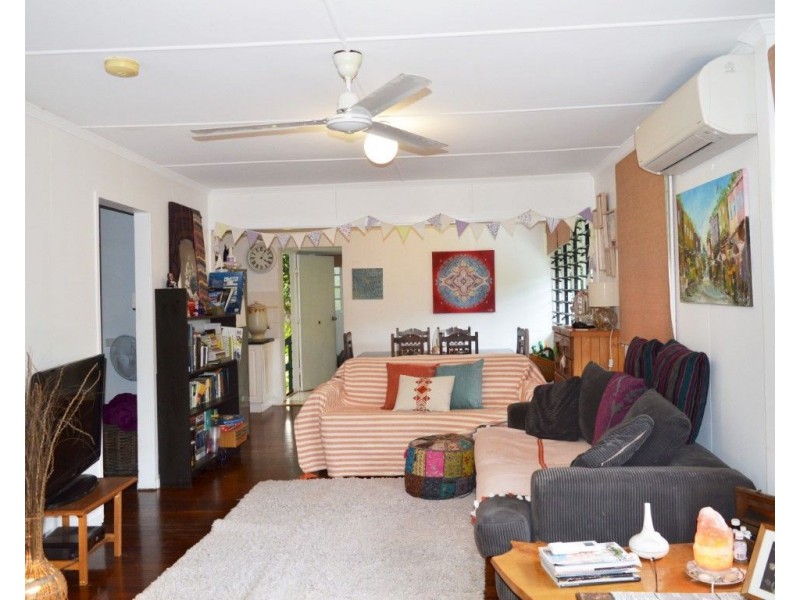 24 Pioneer Street, Bingil Bay QLD 4852