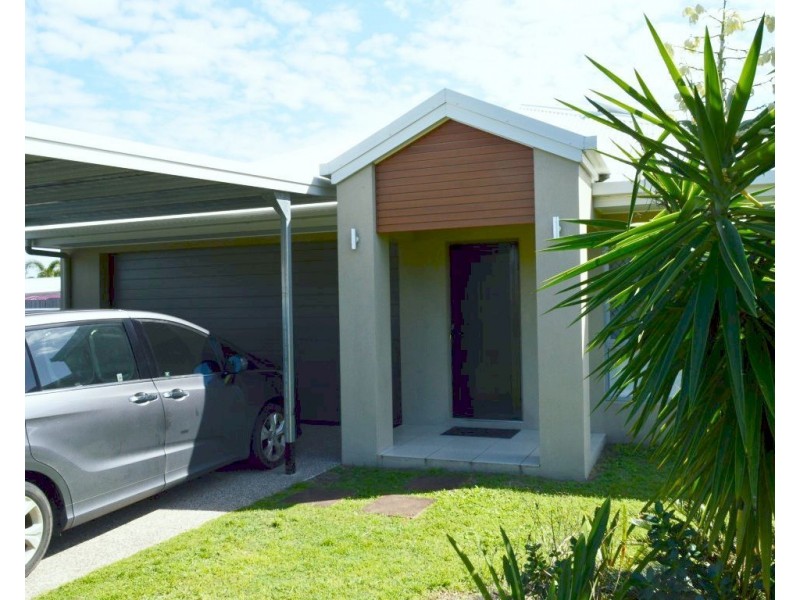 16 Heliconia Court, South Mission QLD 4852