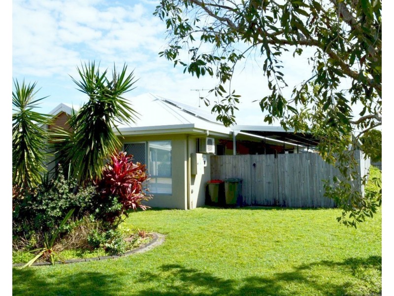 16 Heliconia Court, South Mission QLD 4852