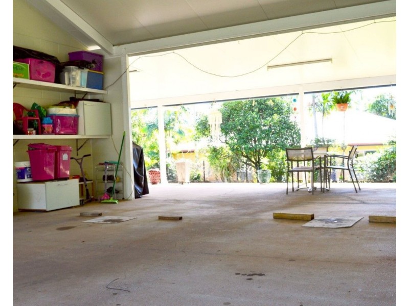 28 Cutten Street, Bingil Bay QLD 4852