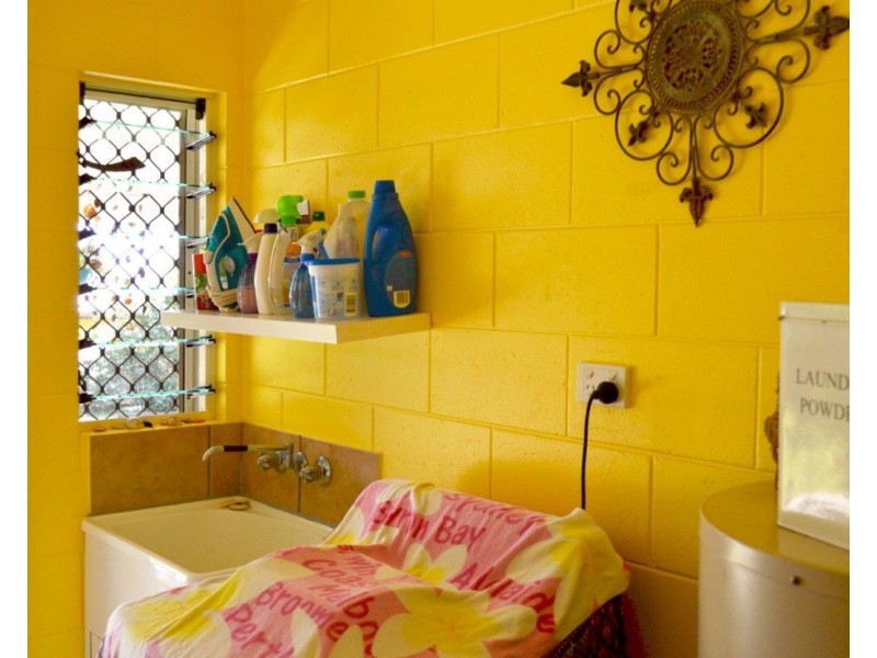 28 Cutten Street, Bingil Bay QLD 4852