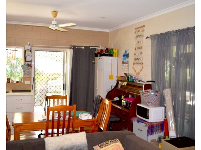 28 Cutten Street, Bingil Bay QLD 4852