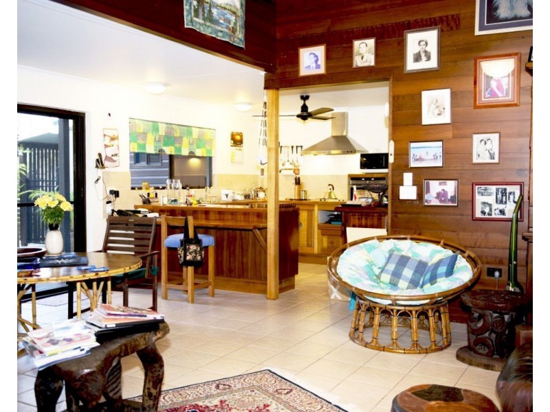 1 & 2/35 Reid Road, Wongaling Beach QLD 4852