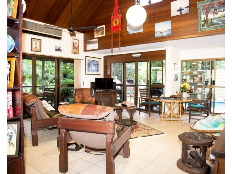 1 & 2/35 Reid Road, Wongaling Beach QLD 4852