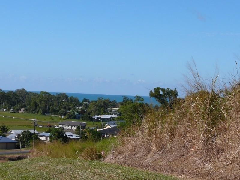 Mission Beach QLD 4852