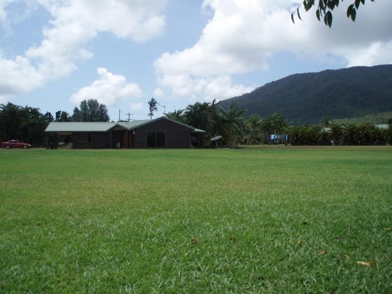 Mission Beach QLD 4852