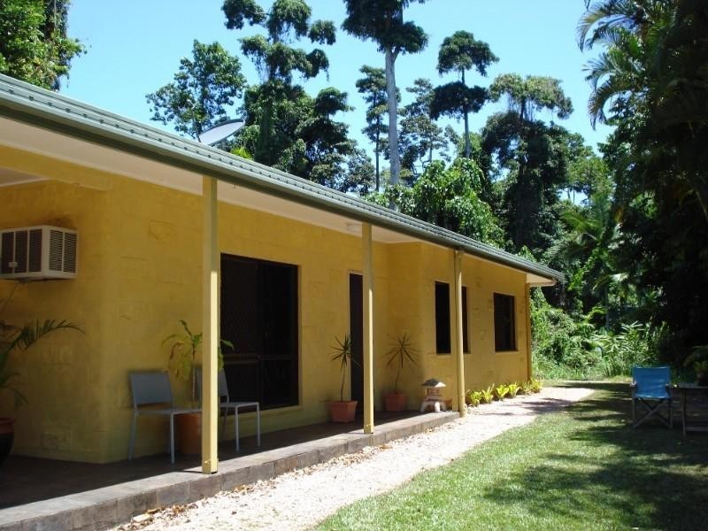 Mission Beach QLD 4852