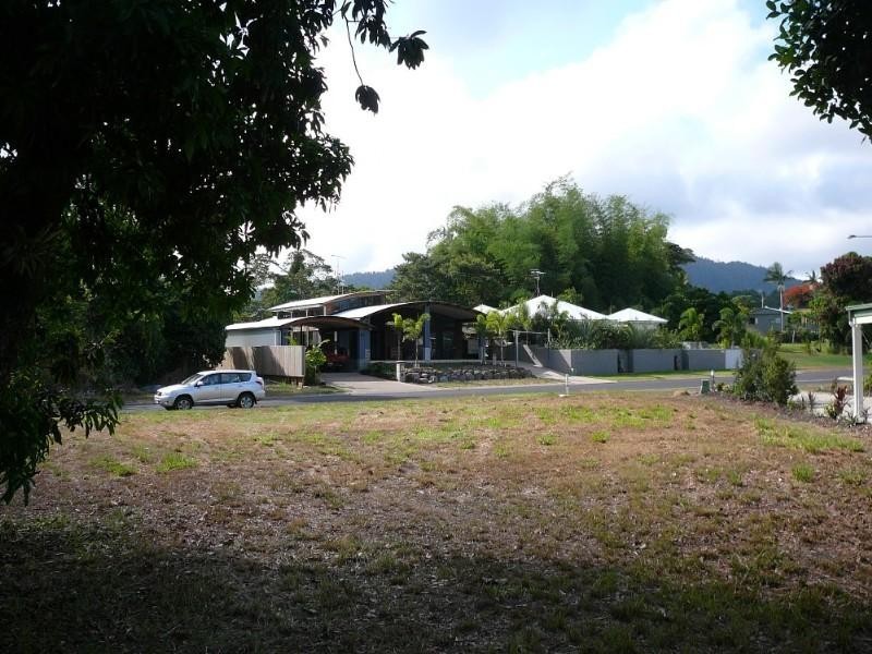 Mission Beach QLD 4852