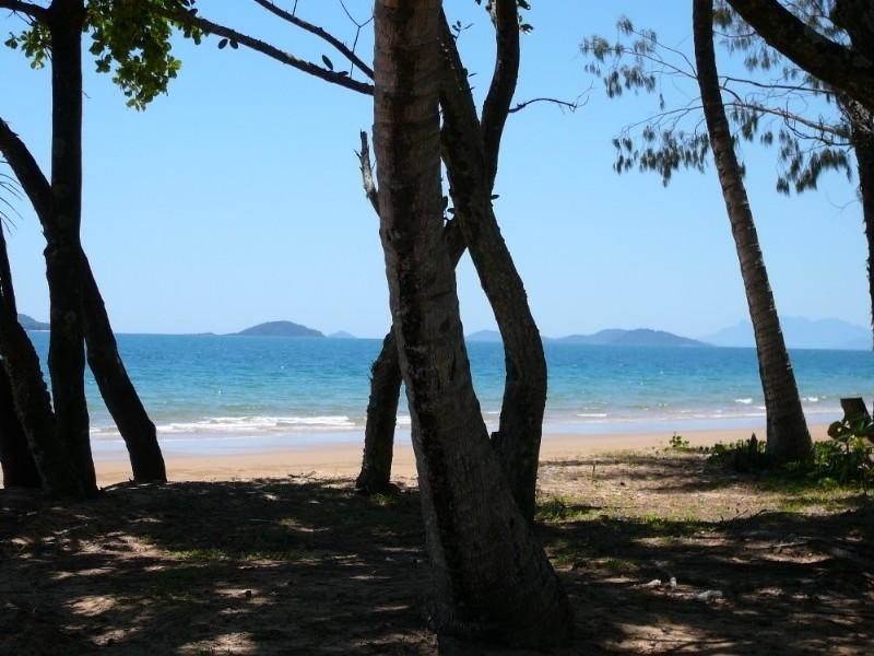 Mission Beach QLD 4852