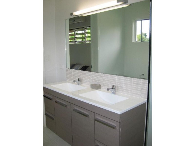 Mission Beach QLD 4852