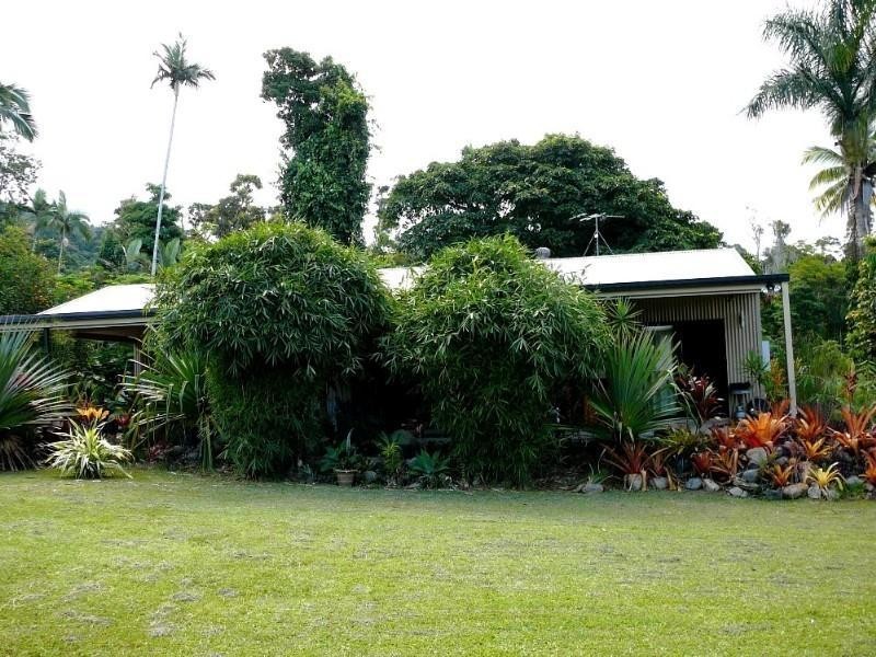 Mission Beach QLD 4852