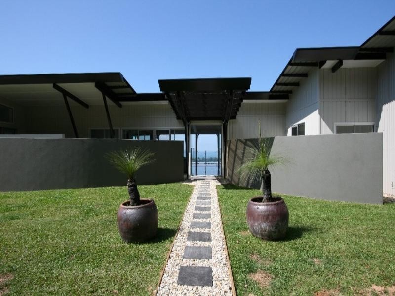 Mission Beach QLD 4852