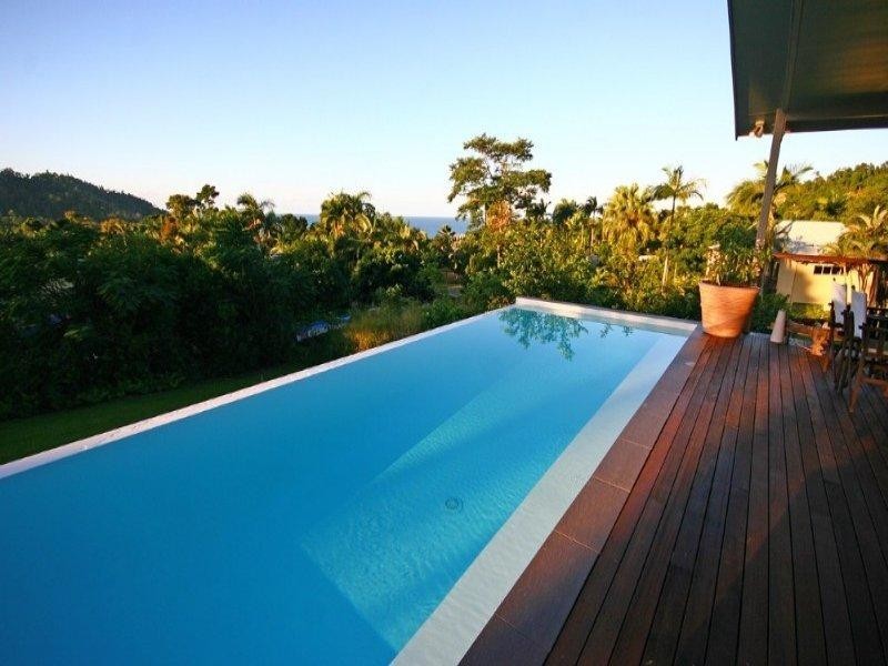 Bingil Bay QLD 4852