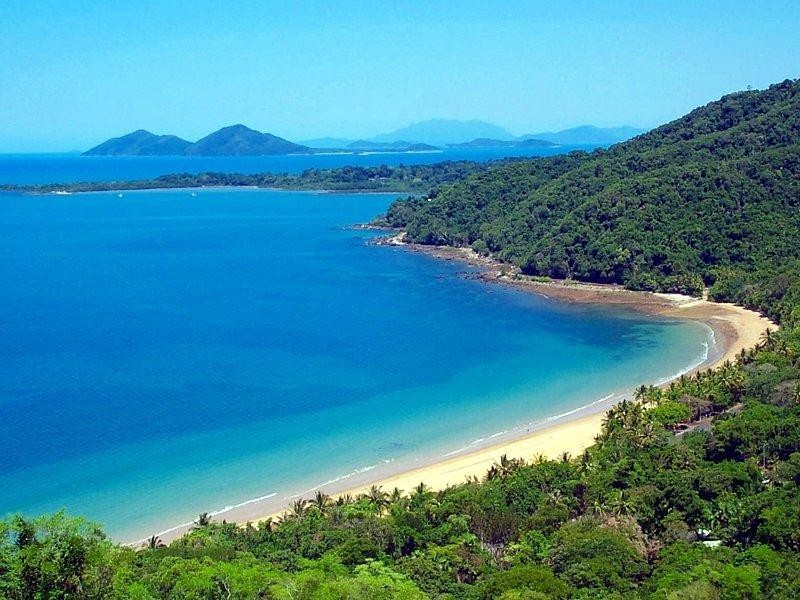 Bingil Bay QLD 4852