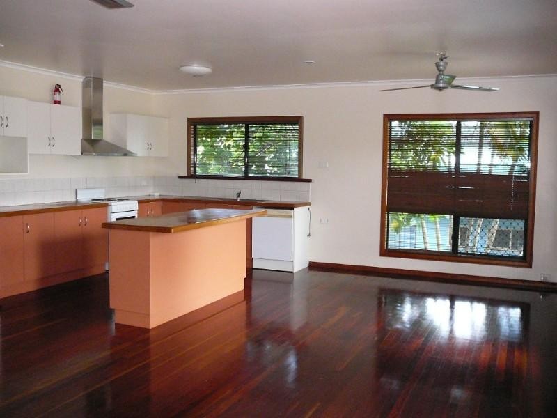 Mission Beach QLD 4852