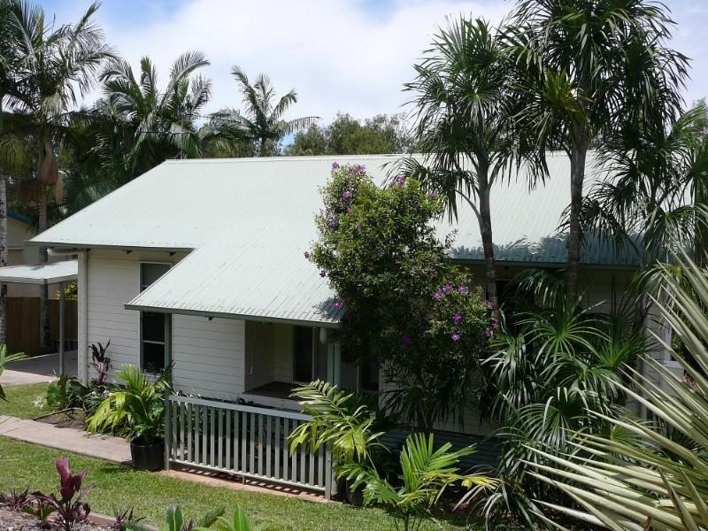 Mission Beach QLD 4852