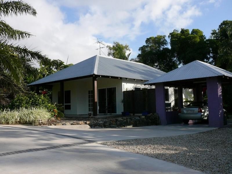 Mission Beach QLD 4852