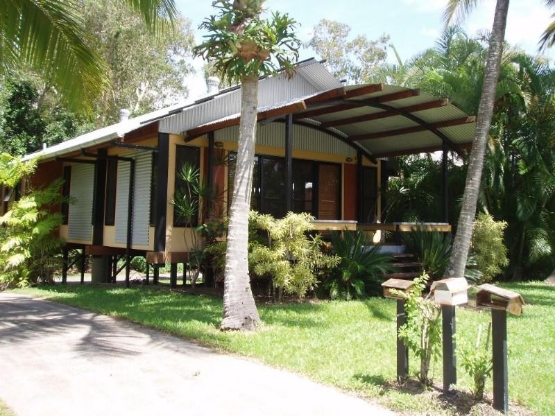 Wongaling Beach QLD 4852