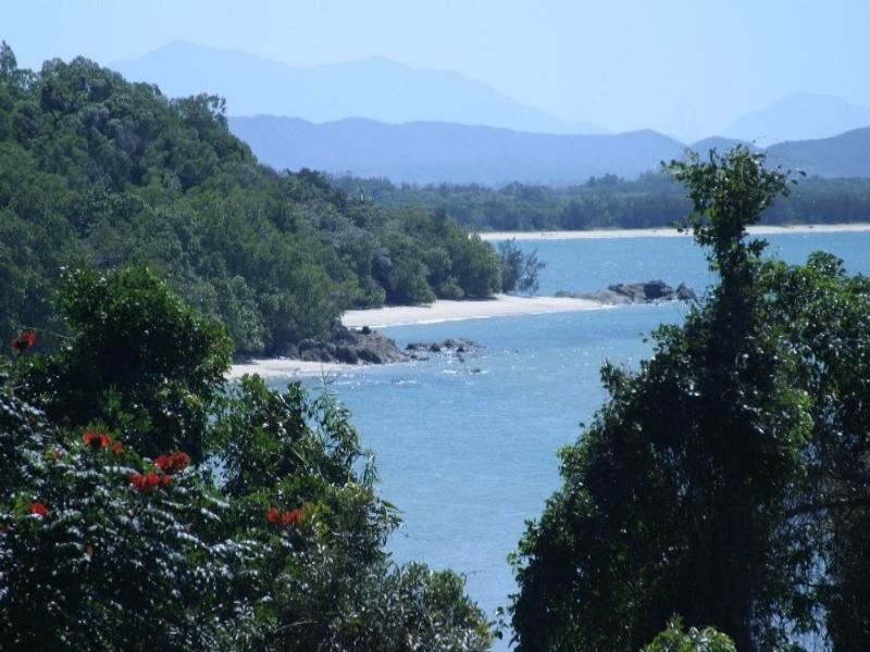 Mission Beach QLD 4852