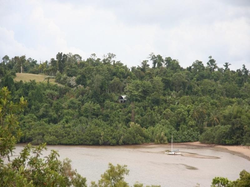 Mission Beach QLD 4852