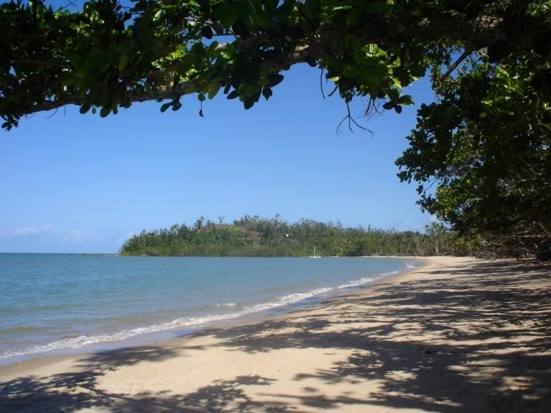 Mission Beach QLD 4852