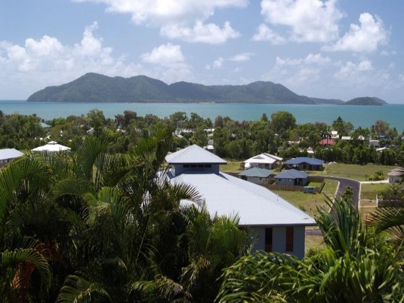 Mission Beach QLD 4852