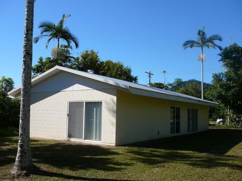 Mission Beach QLD 4852