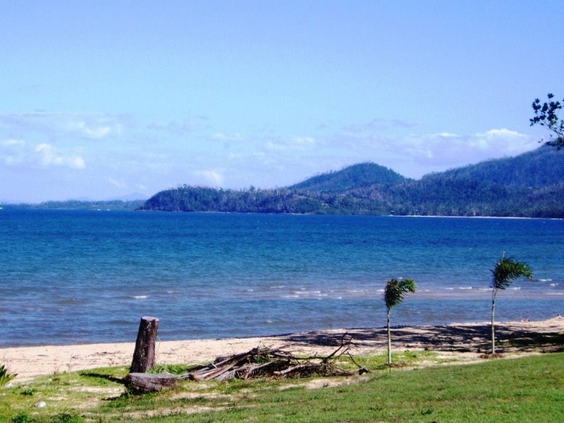 55 Jacobs Road, Kurrimine Beach QLD 4871