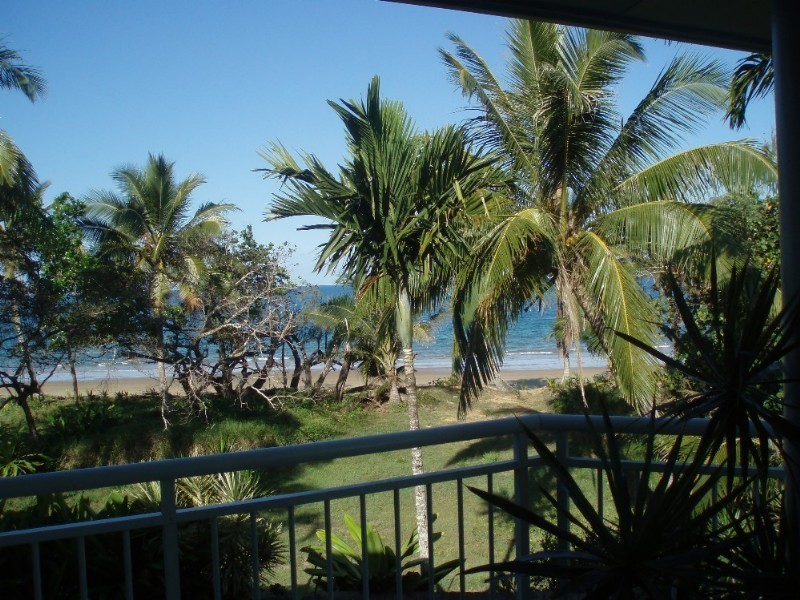 Mission Beach QLD 4852