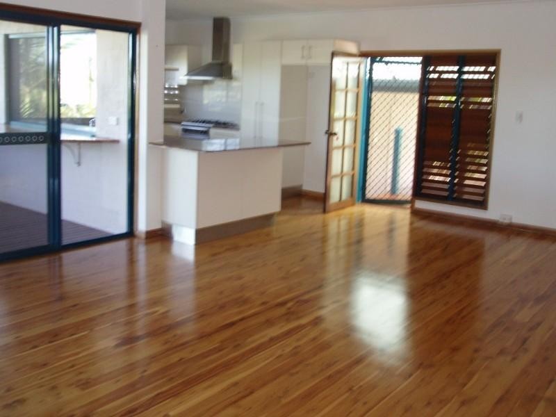 Wongaling Beach QLD 4852