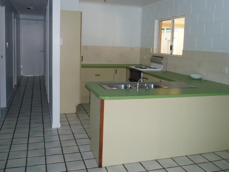 Wongaling Beach QLD 4852