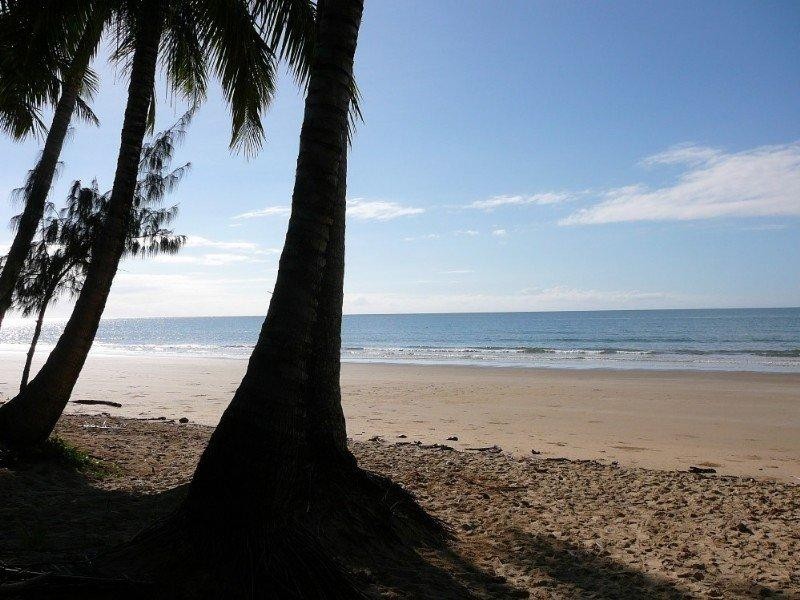 Mission Beach QLD 4852