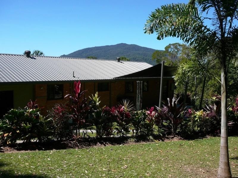 Mission Beach QLD 4852