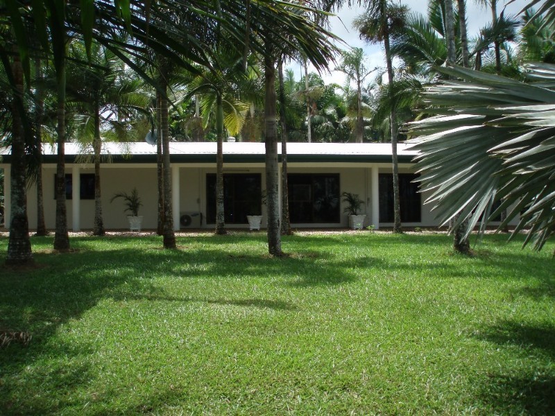 Mission Beach QLD 4852