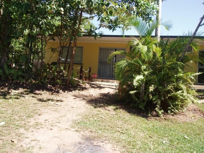 Wongaling Beach QLD 4852