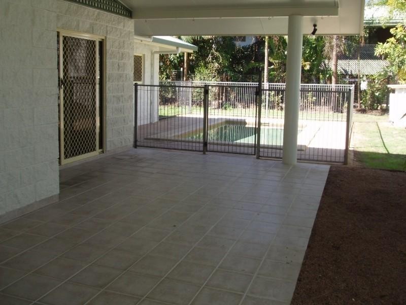 Wongaling Beach QLD 4852