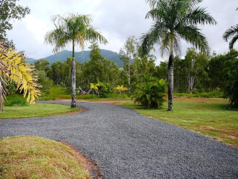 Mission Beach QLD 4852