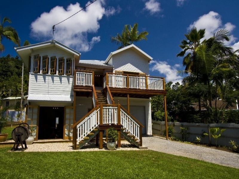 Mission Beach QLD 4852