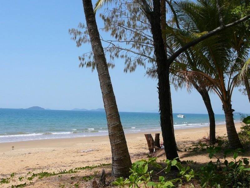 Wongaling Beach QLD 4852