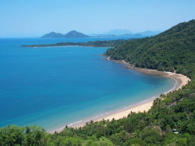 Bingil Bay QLD 4852