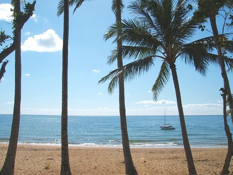 Mission Beach QLD 4852