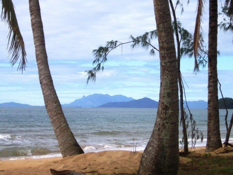 Mission Beach QLD 4852