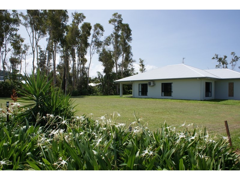 Wongaling Beach QLD 4852