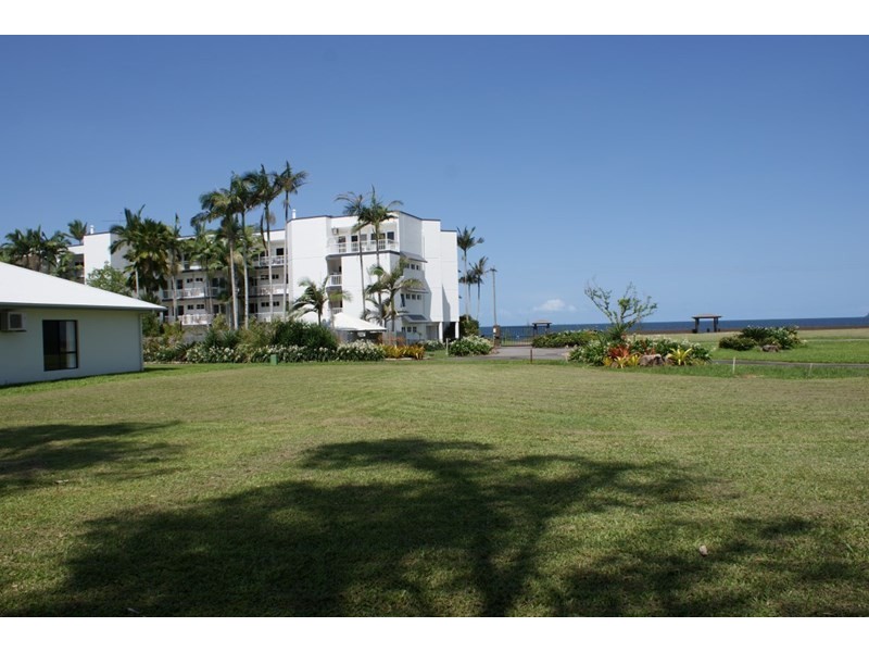 Wongaling Beach QLD 4852