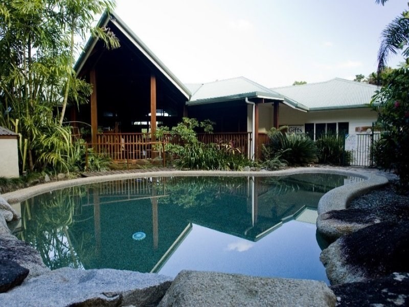 4 James Road, Mission Beach QLD 4852