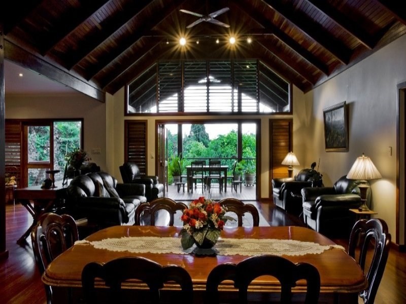 4 James Road, Mission Beach QLD 4852